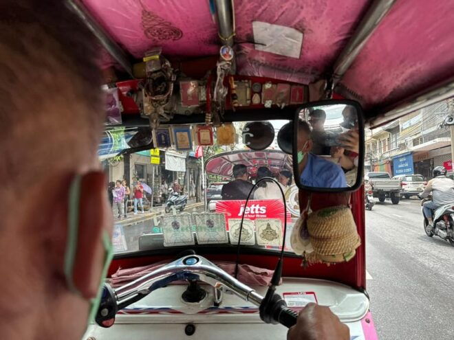 Tuk Tuk Tour in Bangkok - Exploring Chinatown