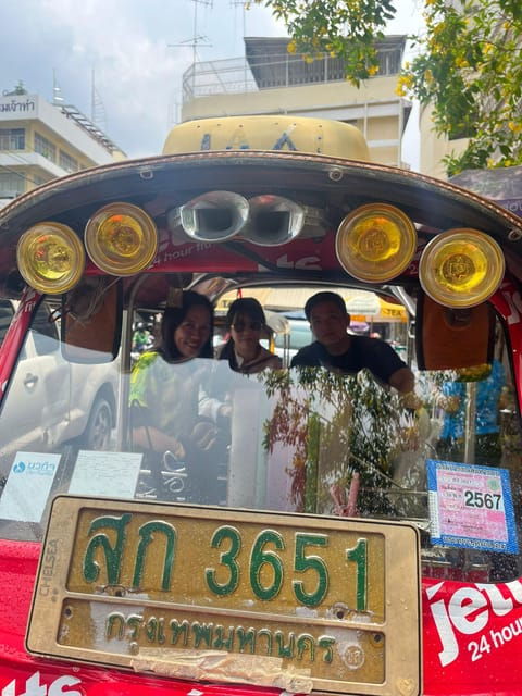 Tuk Tuk Tour in Bangkok - Visiting Pak Khlong Market