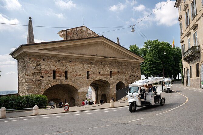 Tuk Tuk tour in Bergamo, Città Alta and the ancient Venetian walls - The Sum Up