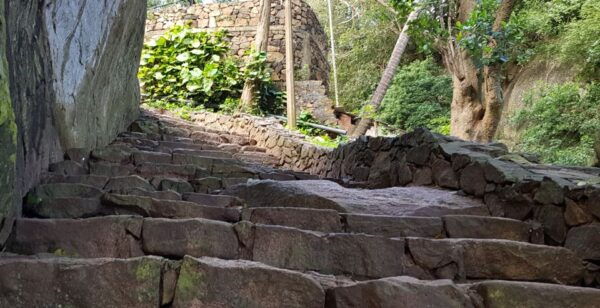 Tuk Tuk Tour to Mihintale at Anuradhapura - Additional Information and Location Details