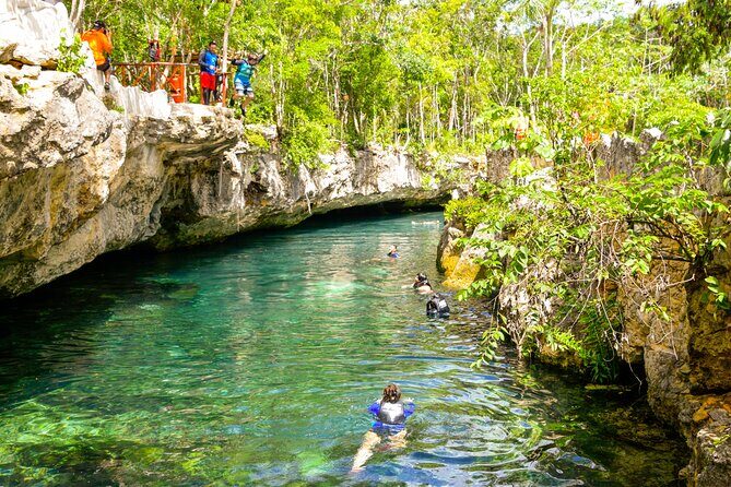 Tulum Akumal Snorkel Tour and 4 Cenotes Small Group All Fees Incl - FAQ