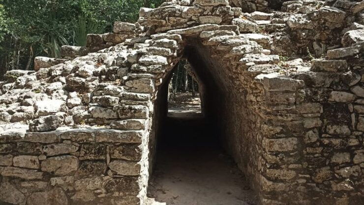 Tulum and Coba: Full-Day Archaeological Tour With Lunch - Experience Highlights