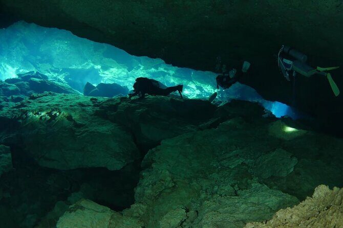 Tulum Area Experiences 2 Tank Guided Scuba Dives at Dos Ojos Cenote's + Lunch - FAQ