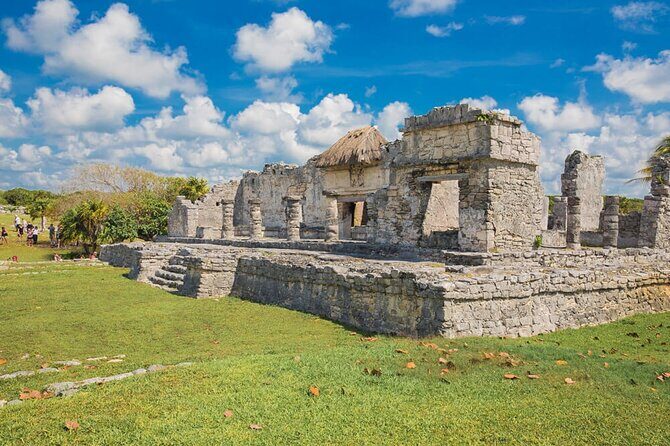 Tulum & Dolphin Connection from Cancun - Exploring the Highlights: Tulum and Coba