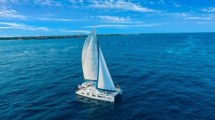Tulum: Half-Day Luxury Sailing Experience With Open Bar - Experience Highlights
