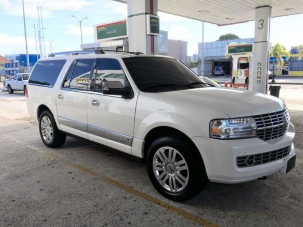 Tunis Carthage Int Airport (TUN): Private Transfer to Tunis - Inclusions and Services Provided