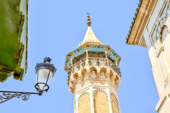 Tunis: Medina Guided Walking Tour - Exploring the Souks and Local Market