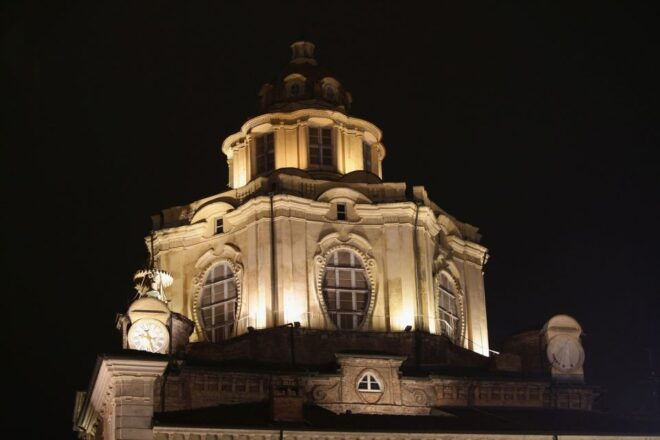 Turin: Cathedral Bell Tower Entry With Sunset Aperitivo - Climbing and Aperitivo Experience