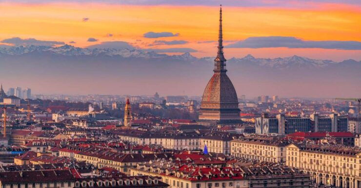 Turin: Express Walk With a Local in 60 Minutes - Activity Details