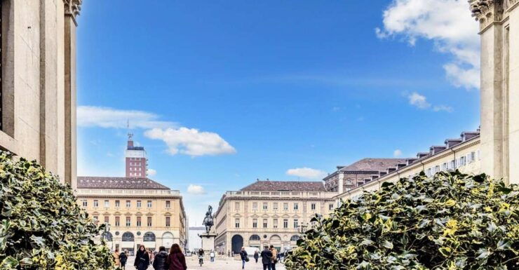Turin: Highlights and Culture Self-guided Walk - Exploring Turins Iconic Districts