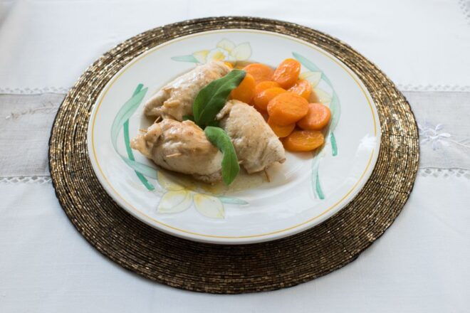 Turin: Market Tour & Lunch/Dinner at a Cesarina's Home - Inclusions