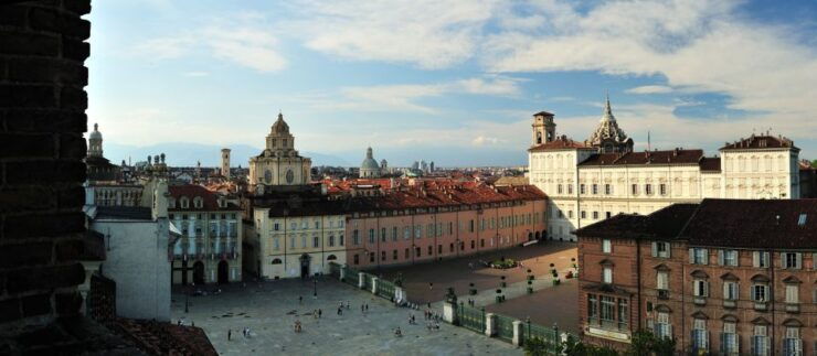 Turin: Private City Walking Tour With Chocolate Shop Tasting - Good To Know