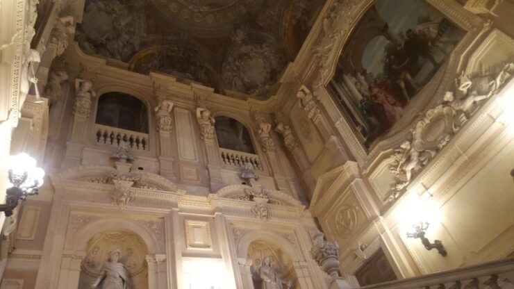 Turin: Private Royal Palace Guided Tour - Good To Know