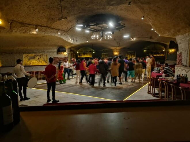 Turkish Night Entertainment in Cappadocia - Dining Options and Amenities
