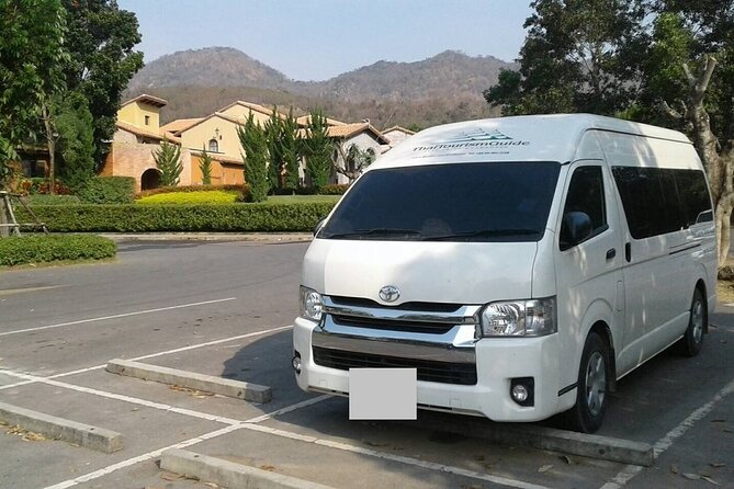 Turks and Caicos Airport(Pls) to Hotels of Ferry Arrival Transfer - Location and Pickup Information