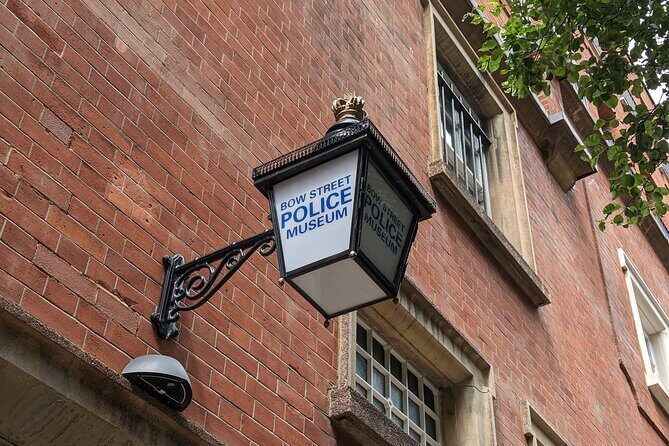 Turmoil, Templars & Oliver Twist London's Squalor and Splendour - FAQs