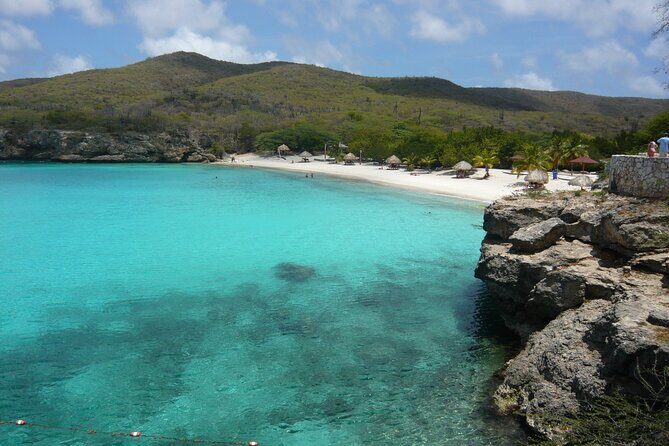 Turtle encounter, Hidden cave and Beach Tour - An In-Depth Look at the Tour Experience