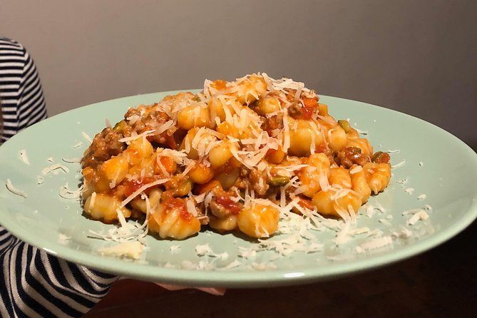 Tuscan Cooking Class in an Art Gallery - The Sum Up