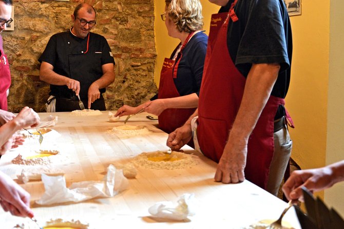 Tuscan Cooking Class - Traditional 5 Course Menù - Directions