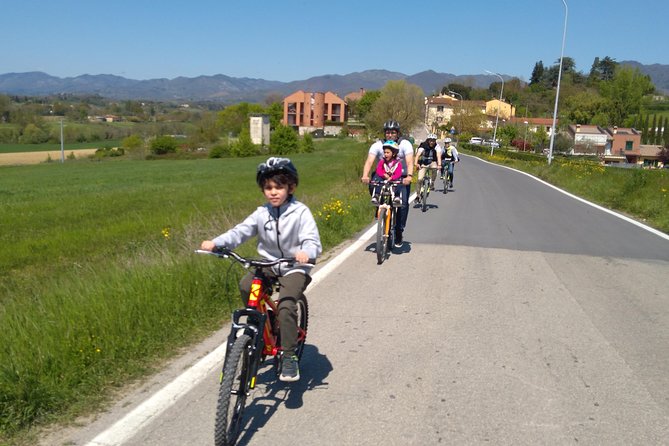 Tuscan Countryside Bike Tour and Saffron Tasting - Tour Overview and Itinerary
