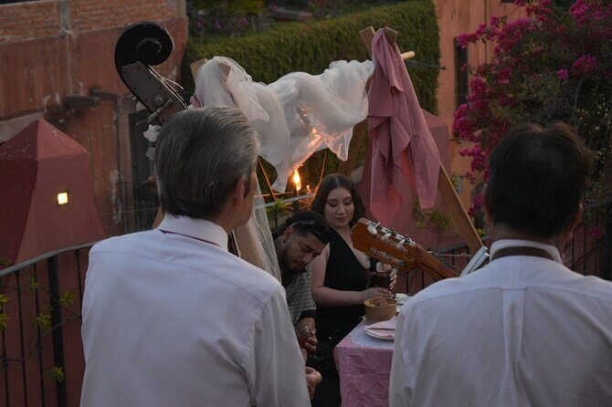 Tuscan Picnic in San Miguel de Allende - An Overview of the Tuscan Picnic in San Miguel de Allende