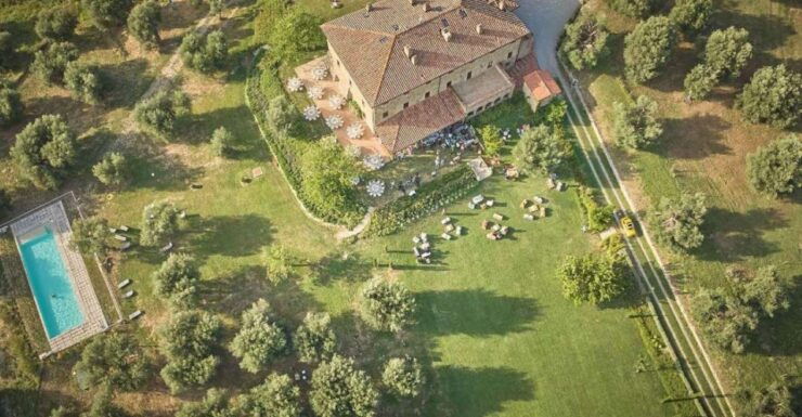 Tuscany: 3 Days as a Winemaker in Wine Resort With Pool - Wine Resort Experience Overview