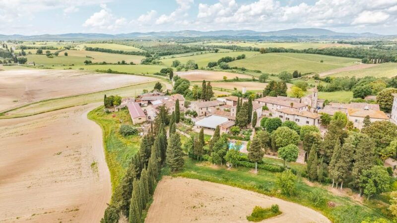Tuscany: Agro Trekking With Wine and Olive Oil Tasting - Good To Know