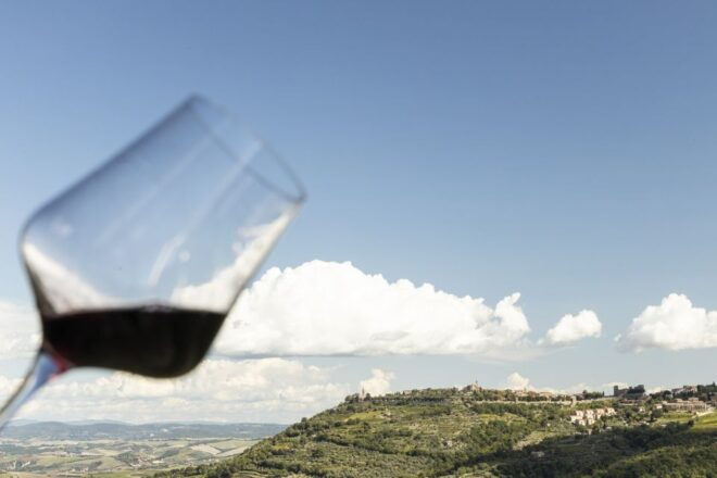 Tuscany: Classic Wine Tasting - Wine Tasting Experience