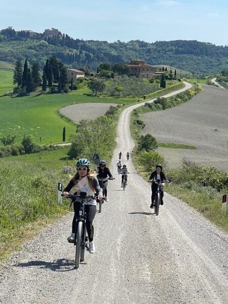Tuscany E-Bike Tour With Pizza Making by Bike - Booking and Cancellation Policy