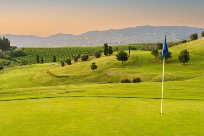 Tuscany: Half Day Golf Activity in Tuscany - Important Attire Information for Golfers