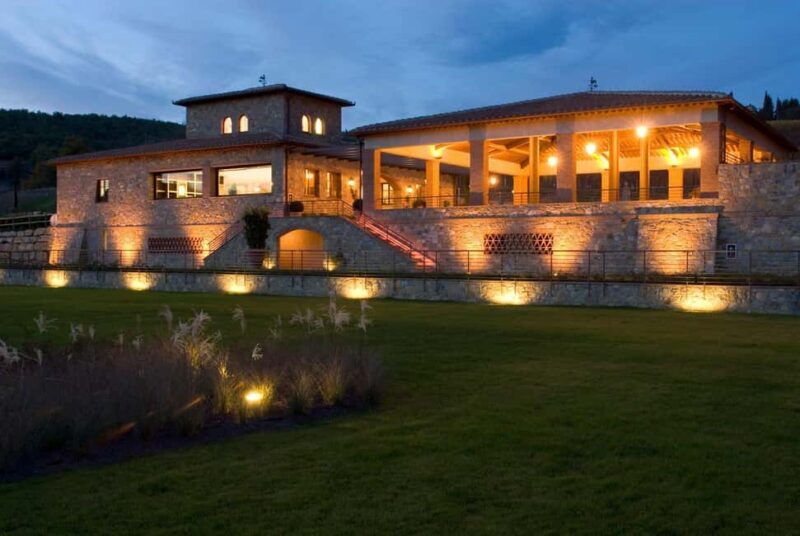 Tuscany: Picnic with Wine and Delicacies in Radda in Chianti - Timing and Group Size