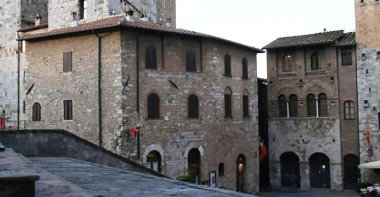 Tuscany: Private San Gimignano and Siena Excursion - Tour Experience
