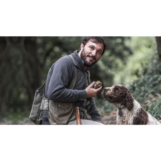 Tuscany: Truffle Hunting and Meal at a Winery - Meeting Point and Important Information