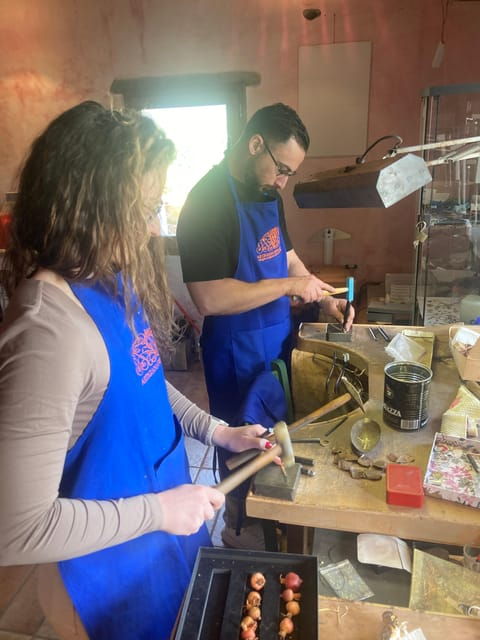 Tuscany:Make Your Own Weddingrings in an Unforgettable Class - Location and Accessibility