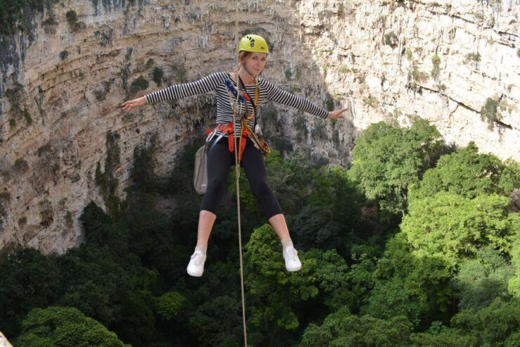 Tuxtla Gutiérrez: Sinkhole of Parrots Full-Day Rappel - Experience Highlights
