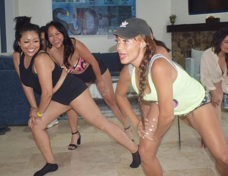 Twerk It Out: Class for BACHELORETTE PARTIES in Cabo - Highlights of the Experience