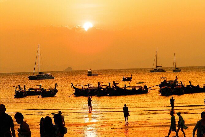Twilight Bliss 7 Islands and Plankton Night from Krabi - Good To Know