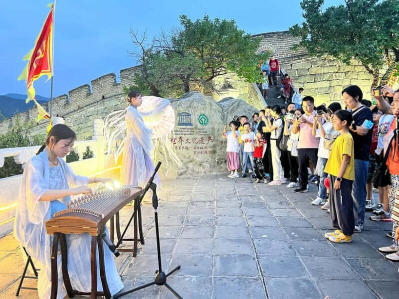 Twilight Glow at Mutianyu Great Wall Evening Bus Tour+Ticket - The Experience in Detail