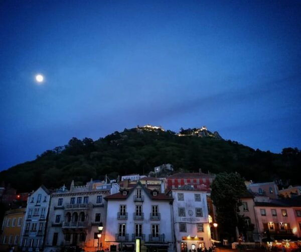 Twilight Hiking in Sintra With a Local Writer - Frequently Asked Questions