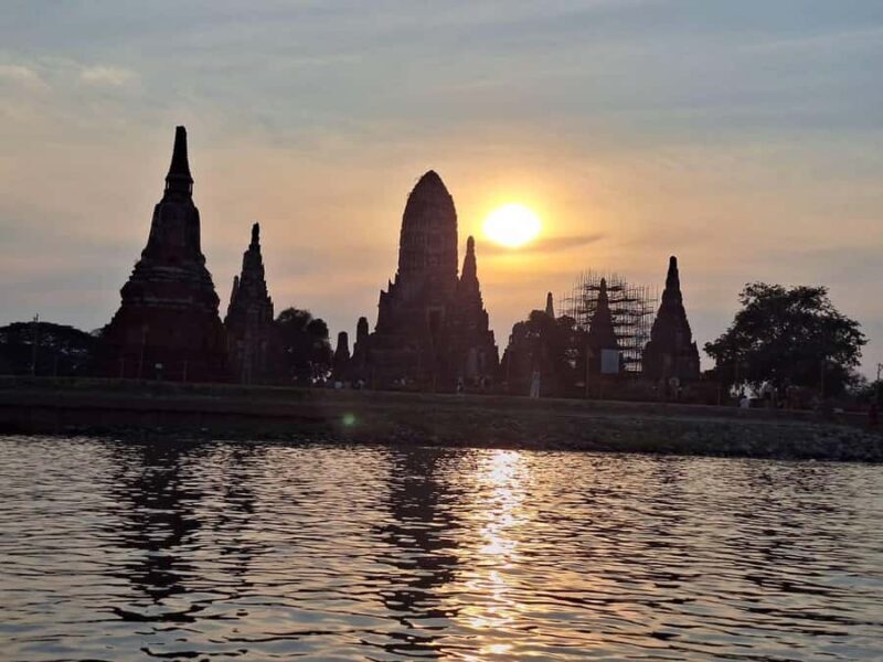 Twilight Tour of Ayutthaya: Big Buddha & Scenic Boat Ride - Good To Know