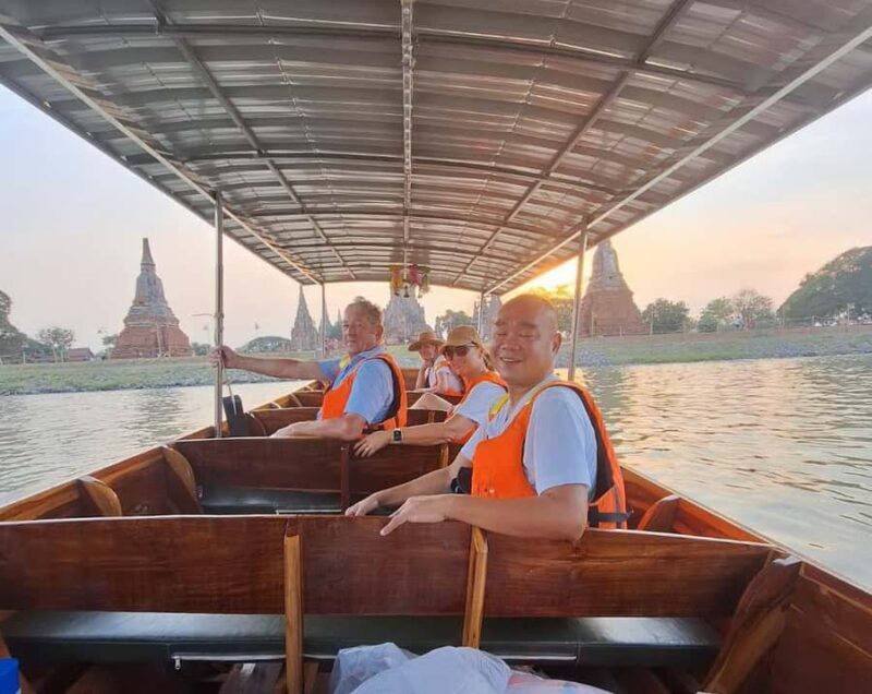 Twilight Tour of Ayutthaya: Big Buddha & Scenic Boat Ride - Overview of the Tour Experience