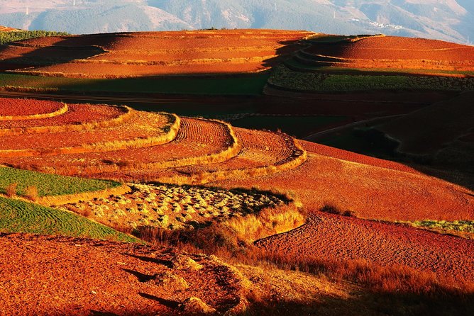 Two Days Colorful Private Tour From Kunming to Dongchuan Red Land - Tour Highlights