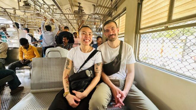 Two Days in Mumbai: Sightseeing, Slum, Elephanta & Market - Day 2 Itinerary