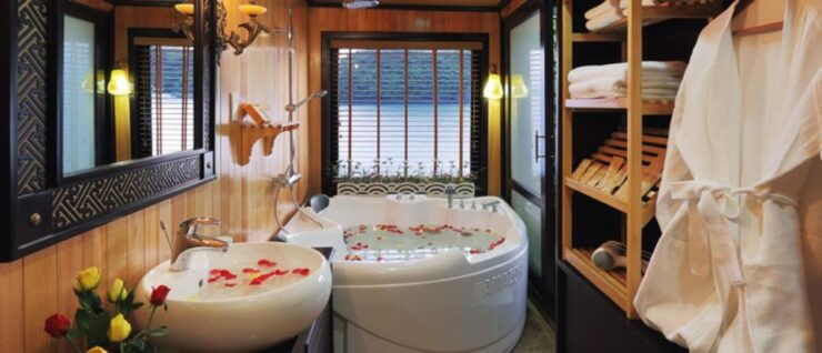 Two Days One Night Ha Long Bay Cruise Transfer Included - Highlights of the Ha Long Bay Cruise
