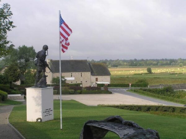 Two Days Tour Following the D-Day, Normandy From Bayeux - Travel Tips and Considerations