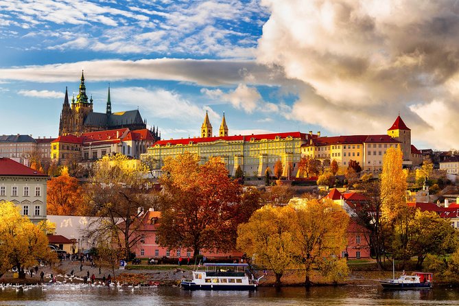 Two-Hour Morning Walking Tour of Prague Castle - Meeting Point Details