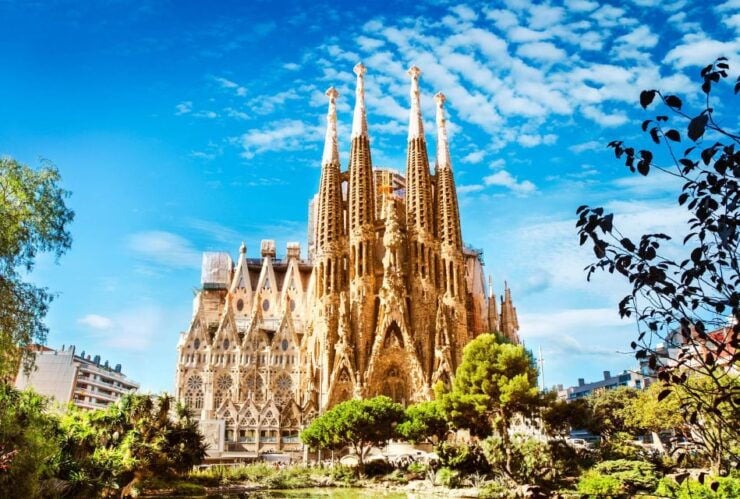 Two Hours Quick Barcelona Private Tour With Hotel Pick up - Booking Information