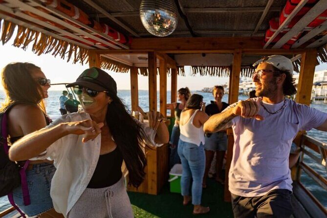 Tybee Tiki Boat Adventure - Wildlife and Dolphin Sightings