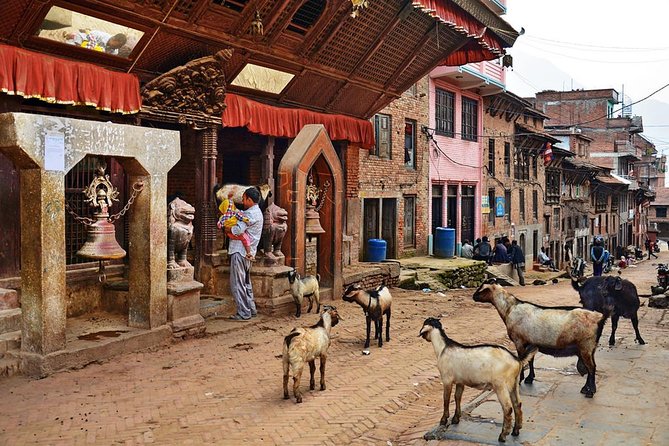 Typical Newari Old Towns Bungmati, Khokana and Kirtipur With Food Tasting Trip - Traditional Newari Food Tasting