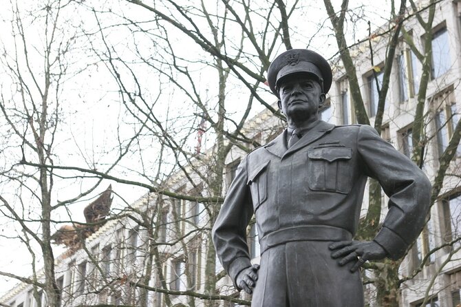 U.S. Landmarks Tour of London - Meeting Point Details